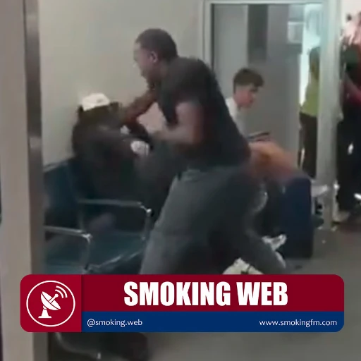 Pasajero en el Aeropuerto de Denver es agredido tras lanzar insultos racistas