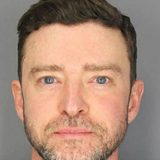 Ojos rojos y vidriosos: difunden la foto policial de Justin Timberlake